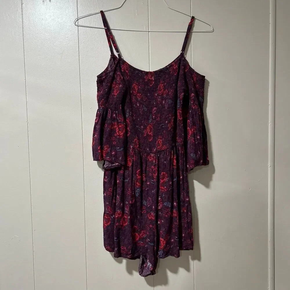 Hollister Floral Off Shoulder Romper Plum Burgundy Puff Sleeve Size L